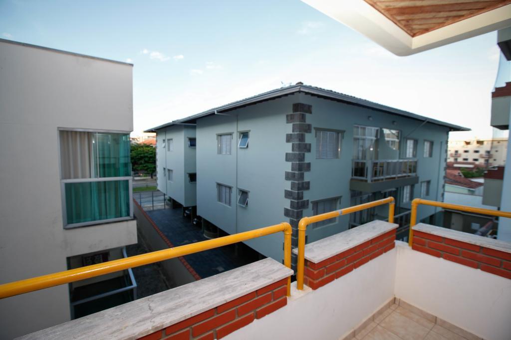 Edificio Ximenes II Ubatuba Exterior foto