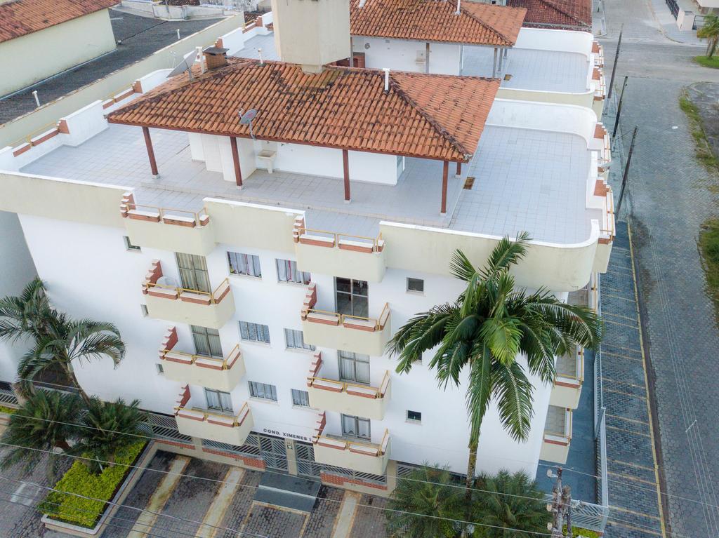 Edificio Ximenes II Ubatuba Exterior foto